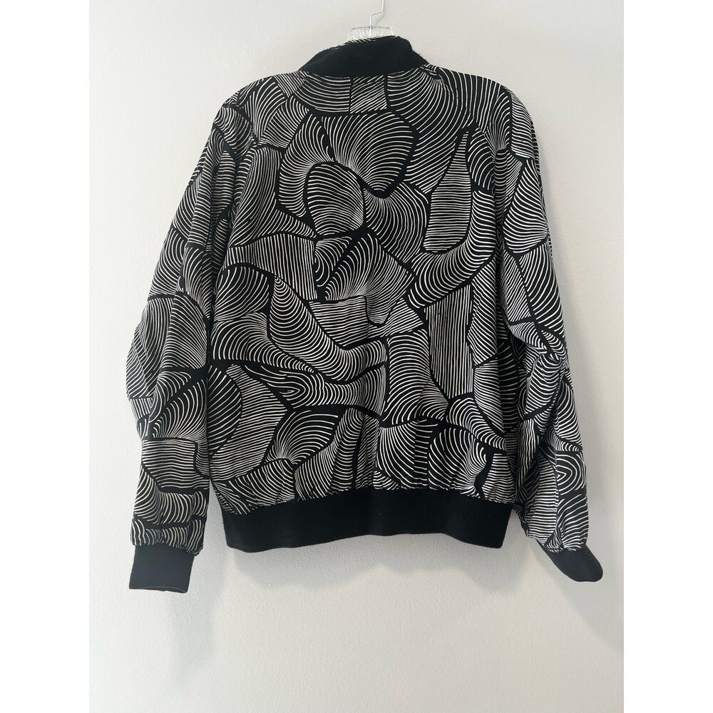 Vintage 100% Silk Bomber Jacket Funky Black & White Size Medium - Picture 2 of 7